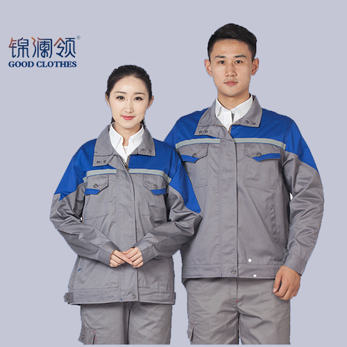 北京文化衫定做:更需求的是企事業(yè)決策者的了解和鑒賞審美眼光
